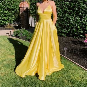 Sherri hill SH-52195 yellow prom dress